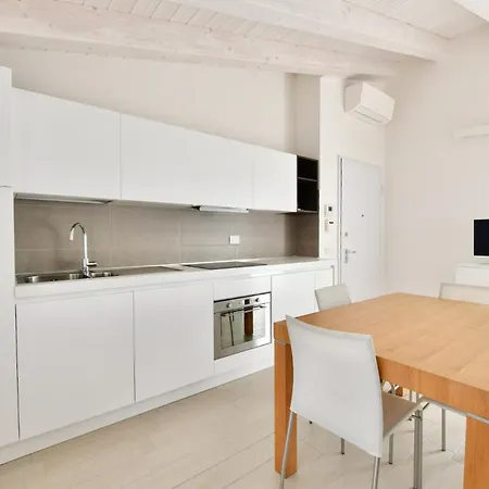 Apartamento Wave Village 2 *