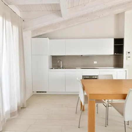 Apartment Wave Village 2